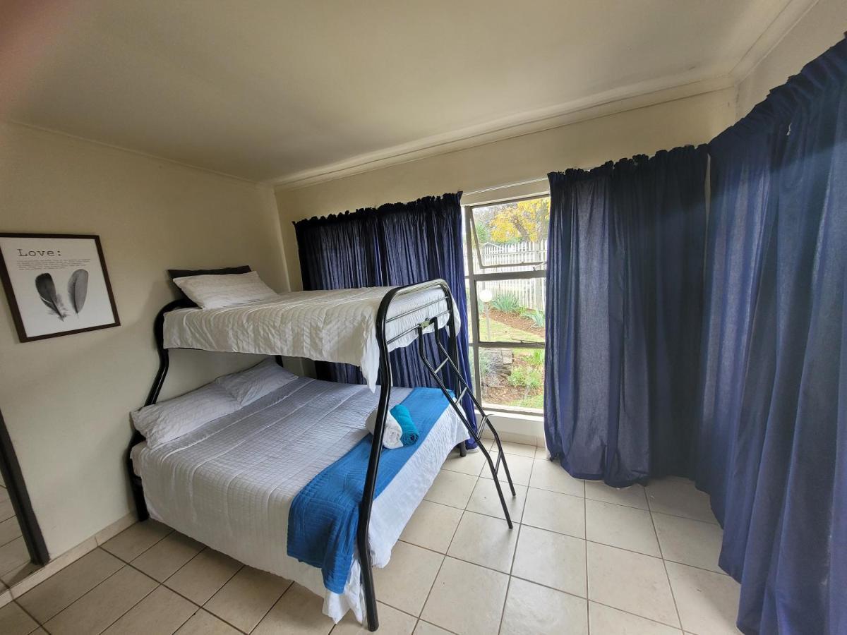 Reizigers Rusten Kempton Park Buitenkant foto